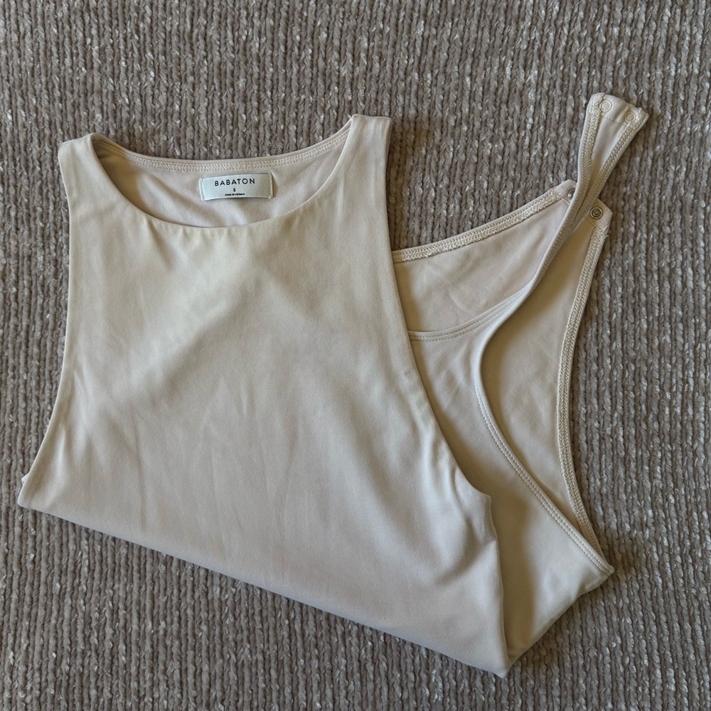 Aritzia Babaton Matte Pearl Bodysuit
